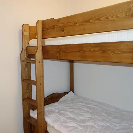 Pleasant In Versonnaz فييسوناز